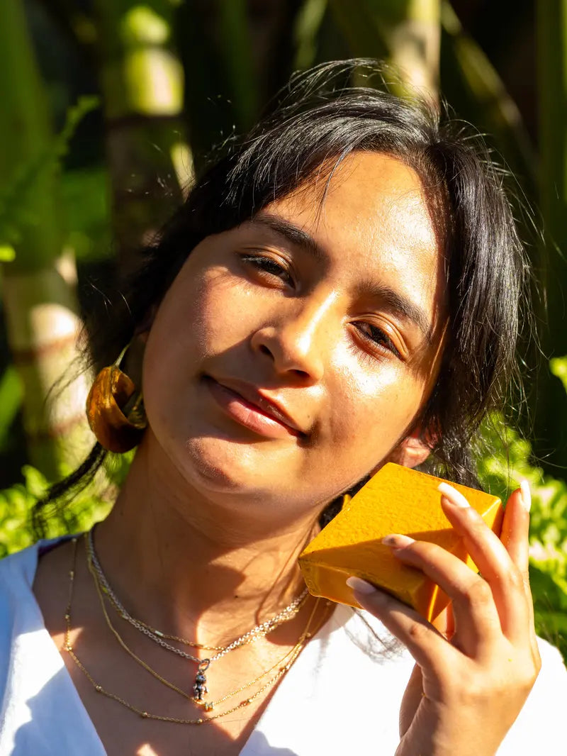 Glow & Renew Turmeric Soap